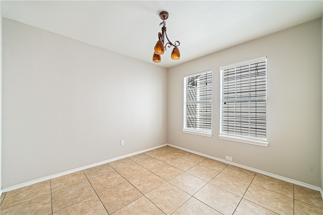 4525 Sunlight Dr Property Photo 11