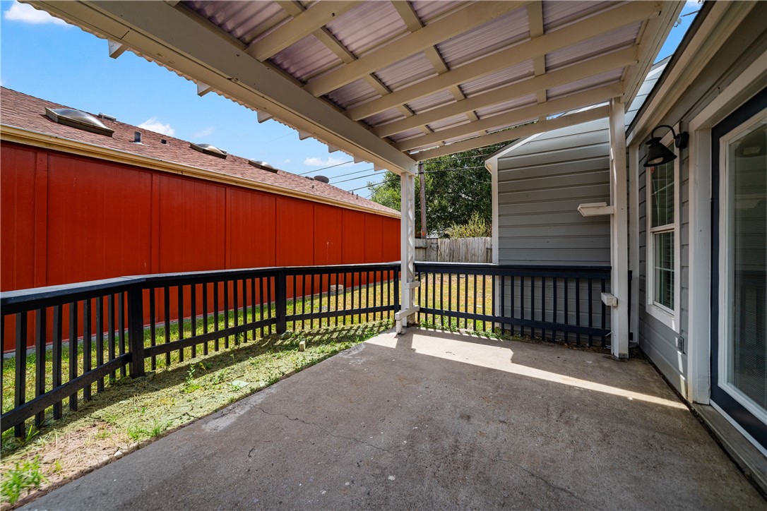 4525 Sunlight Dr Property Photo 26