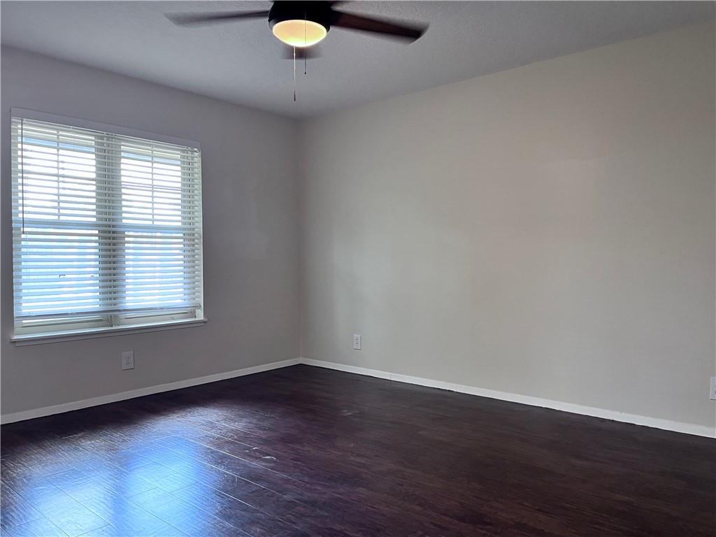 621 Philomena Dr Property Photo 10