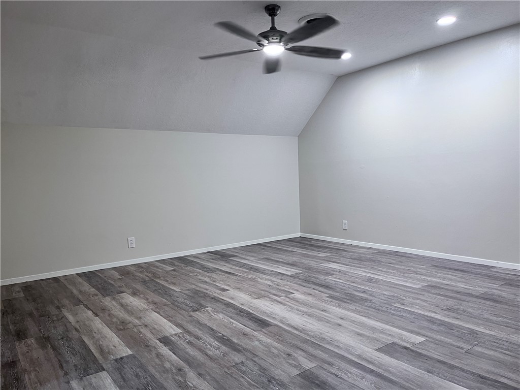 621 Philomena Dr Property Photo 33
