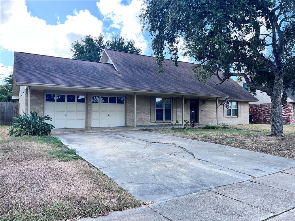 621 Philomena Dr Property Photo 39