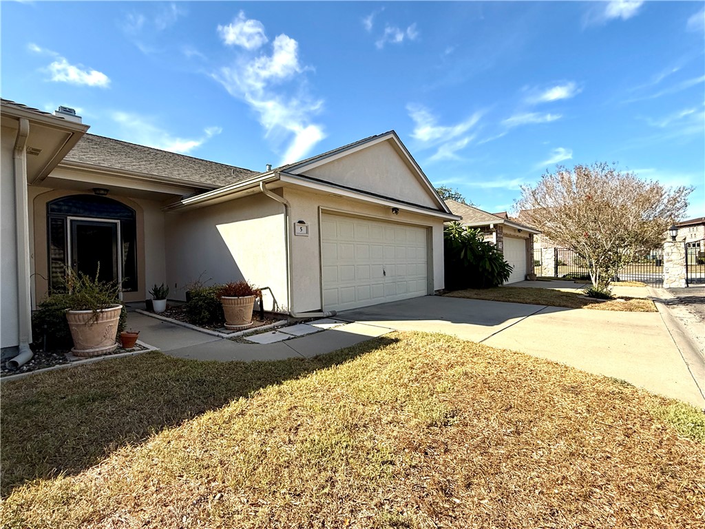 6653 Downing St 5 Property Photo 1