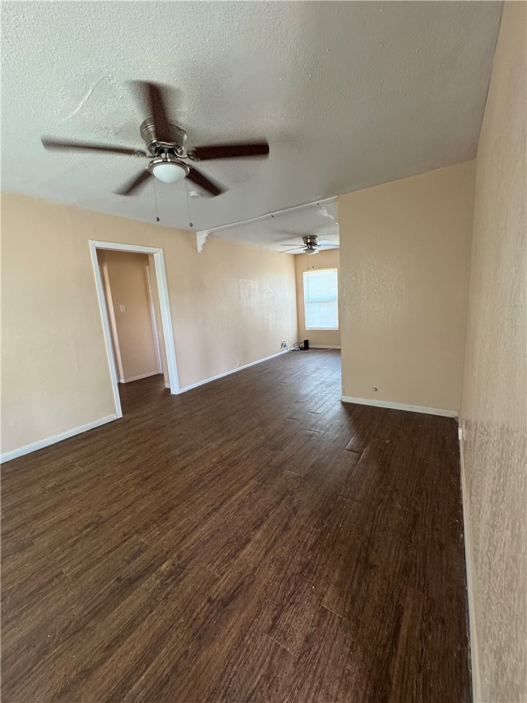633 Robinson St 3 Property Photo 2