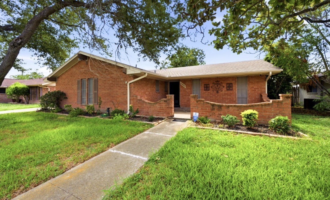 4405 Bonner Dr Property Photo 1