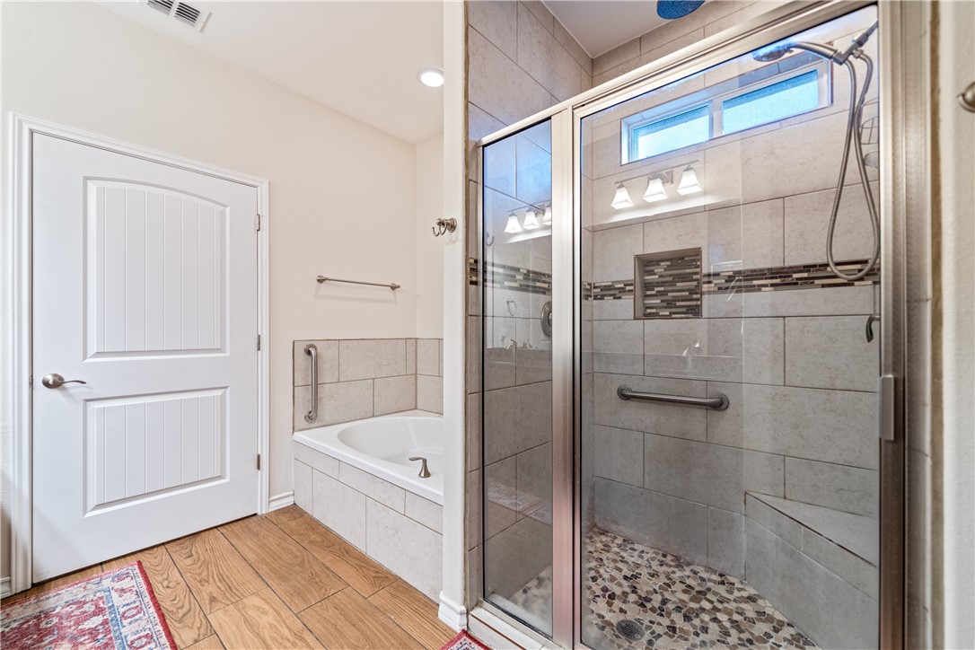 2718 Yeager Dr Property Photo 19