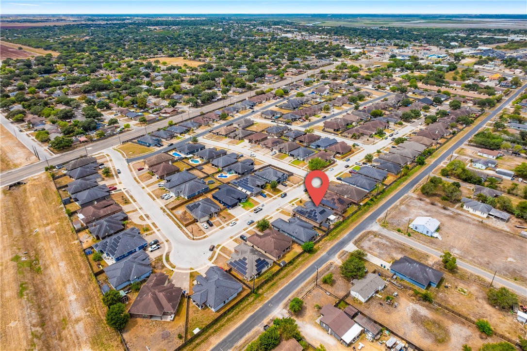 2718 Yeager Dr Property Photo 41