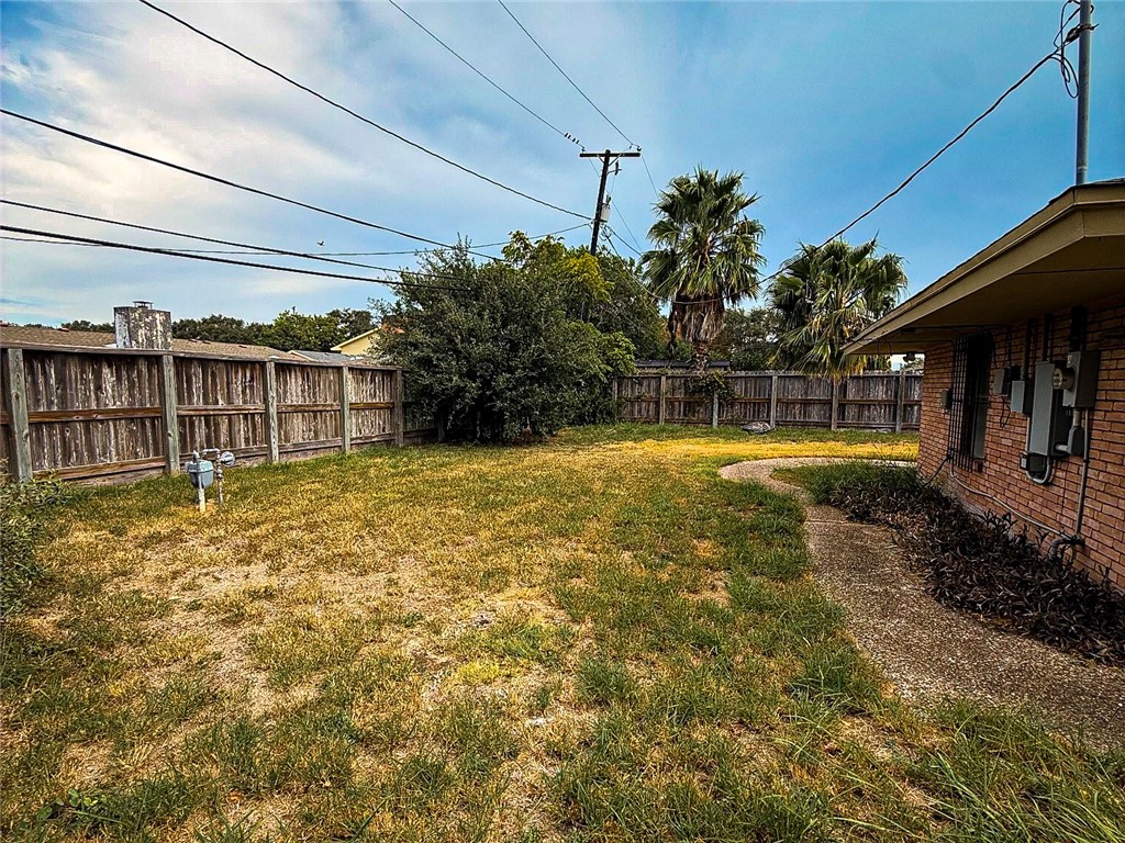 302 Montclair Dr Property Photo 22
