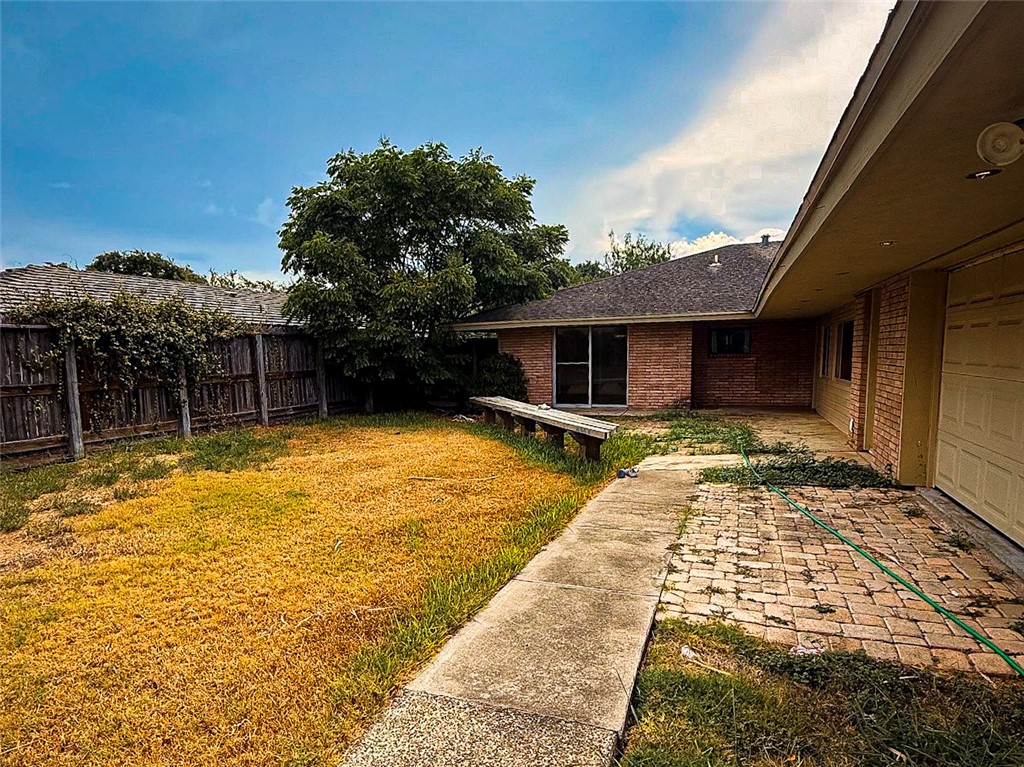 302 Montclair Dr Property Photo 23