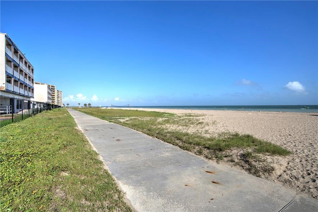 3938 Surfside Blvd 1337 Property Photo 10