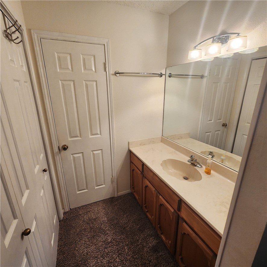 3025 Quail Springs B10 Property Photo 16