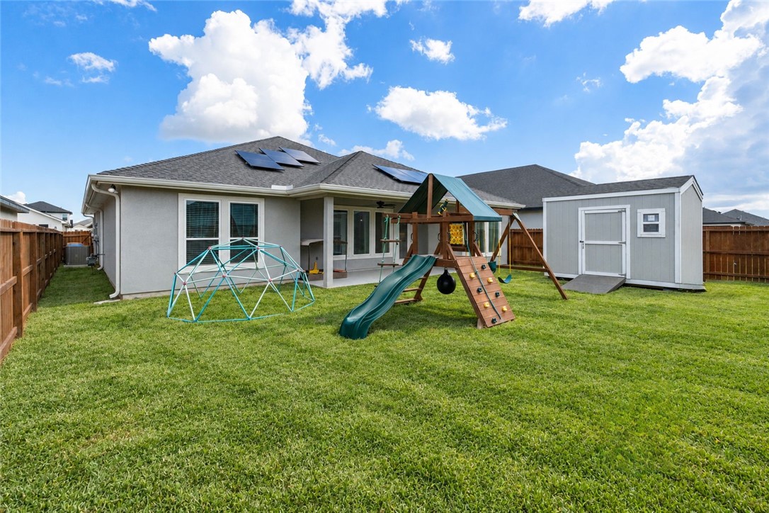 7833 Houshang Dr Property Photo 25
