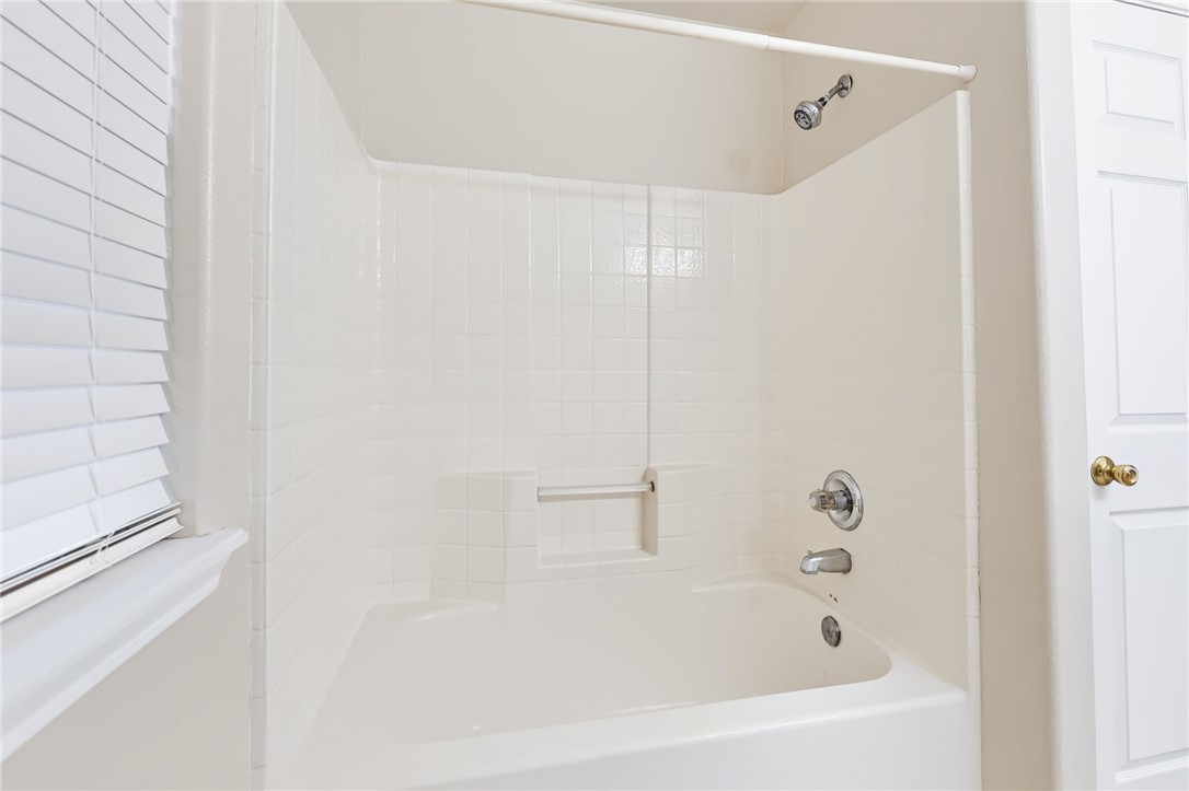 13733 Hawksnest Bay Dr Property Photo 21