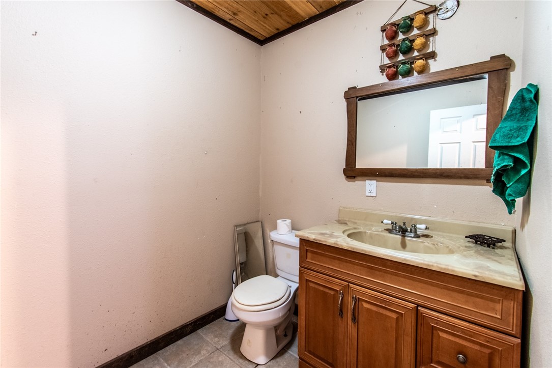 488 Caribbean Dr Property Photo 24