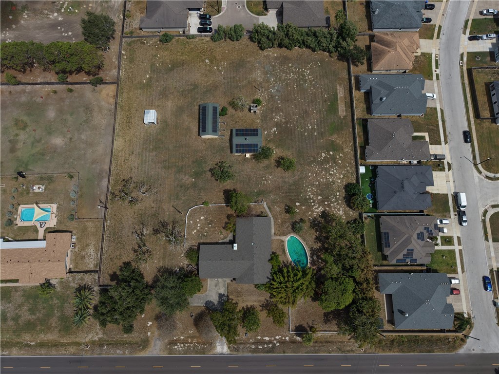 488 Caribbean Dr Property Photo 41