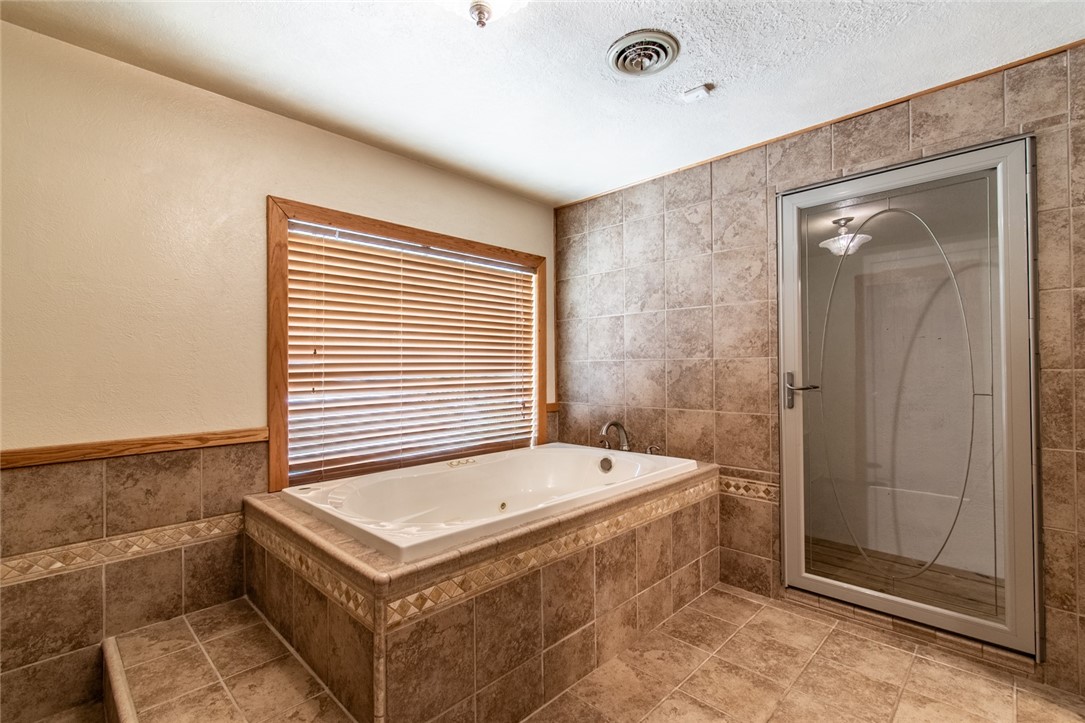488 Caribbean Dr Property Photo 46