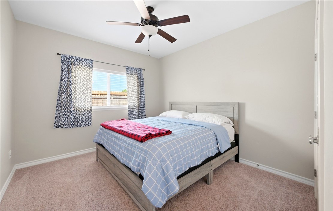 15409 Cuttysark St Property Photo 20