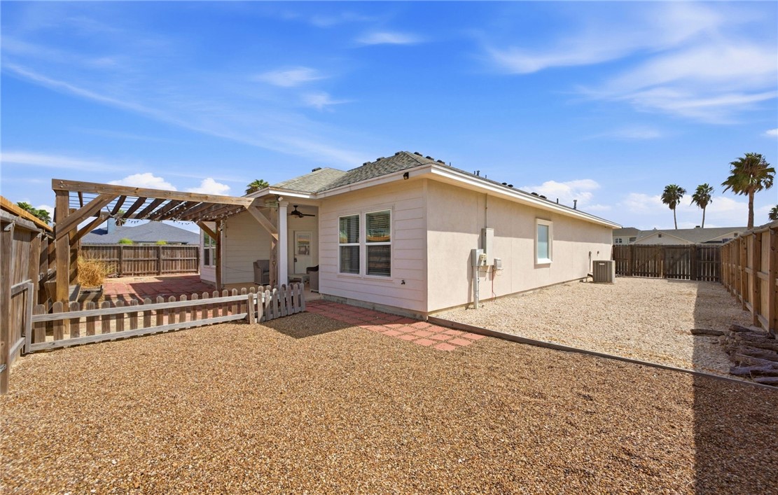 15409 Cuttysark St Property Photo 23