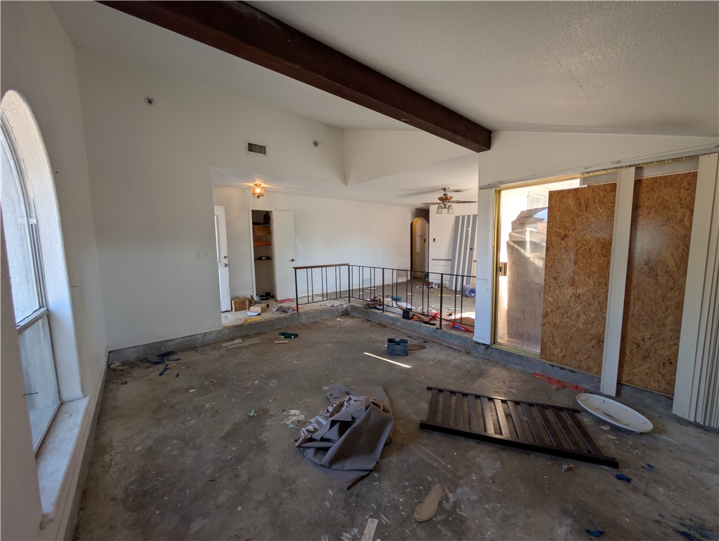 6633 Sahara Dr Property Photo 5