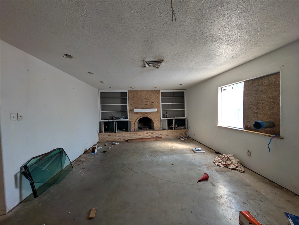 6633 Sahara Dr Property Photo 12