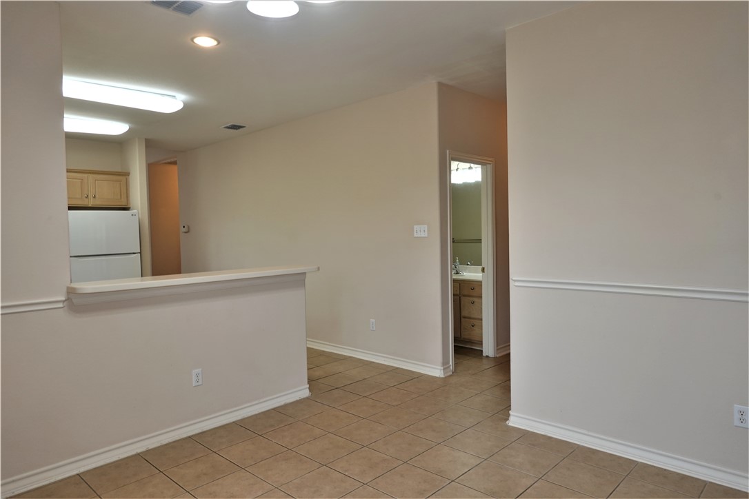 1014 Forest Oak Dr Property Photo 10