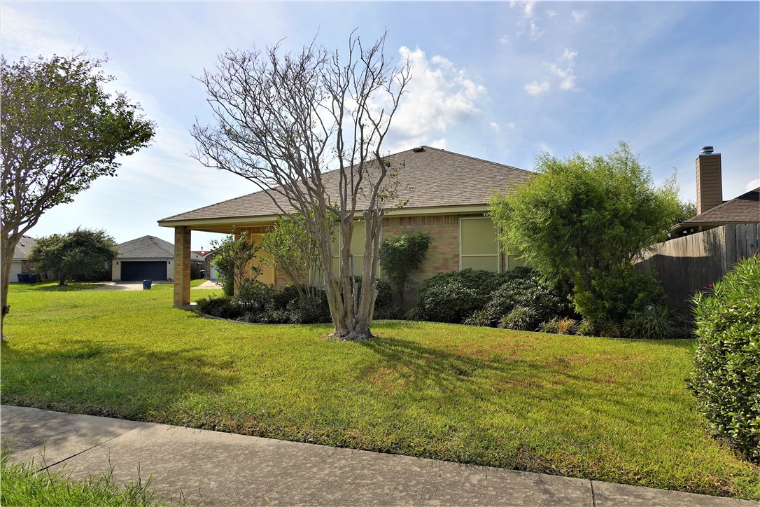 1014 Forest Oak Dr Property Photo 12