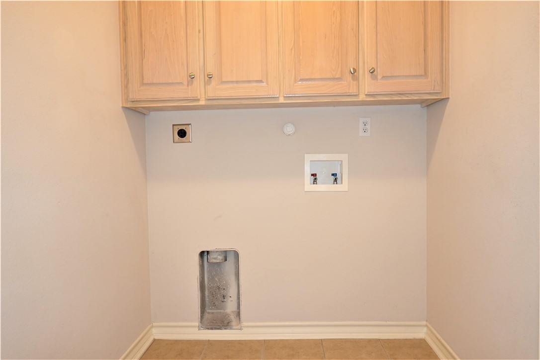 1014 Forest Oak Dr Property Photo 36