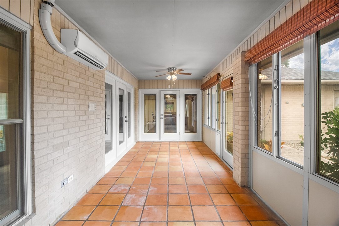 7002 Chiswick Dr Property Photo 29