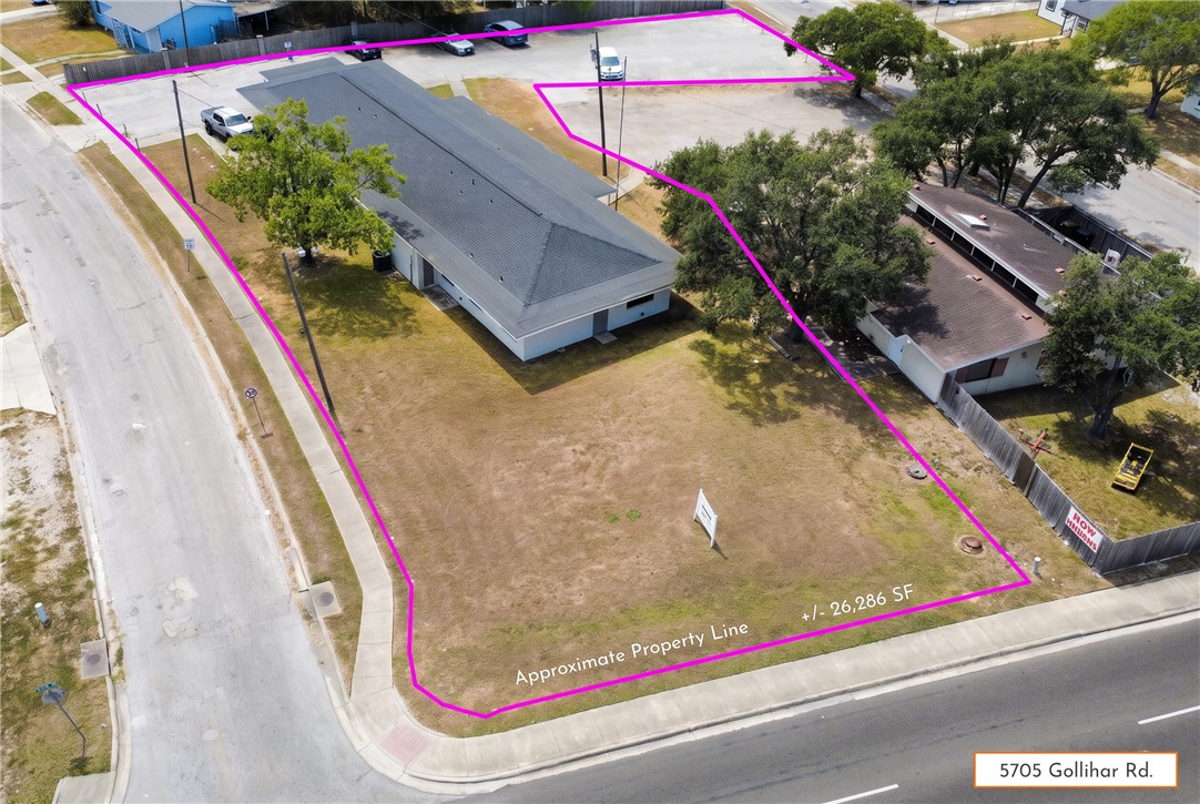 5705 Gollihar Property Photo 3