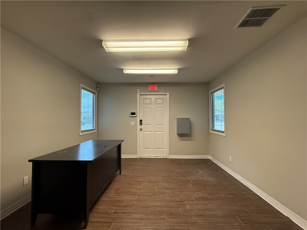 5705 Gollihar Property Photo 13