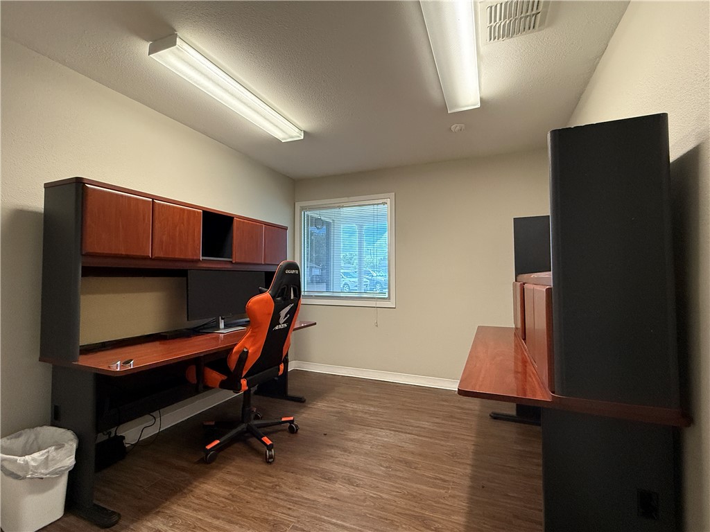 5705 Gollihar Property Photo 15