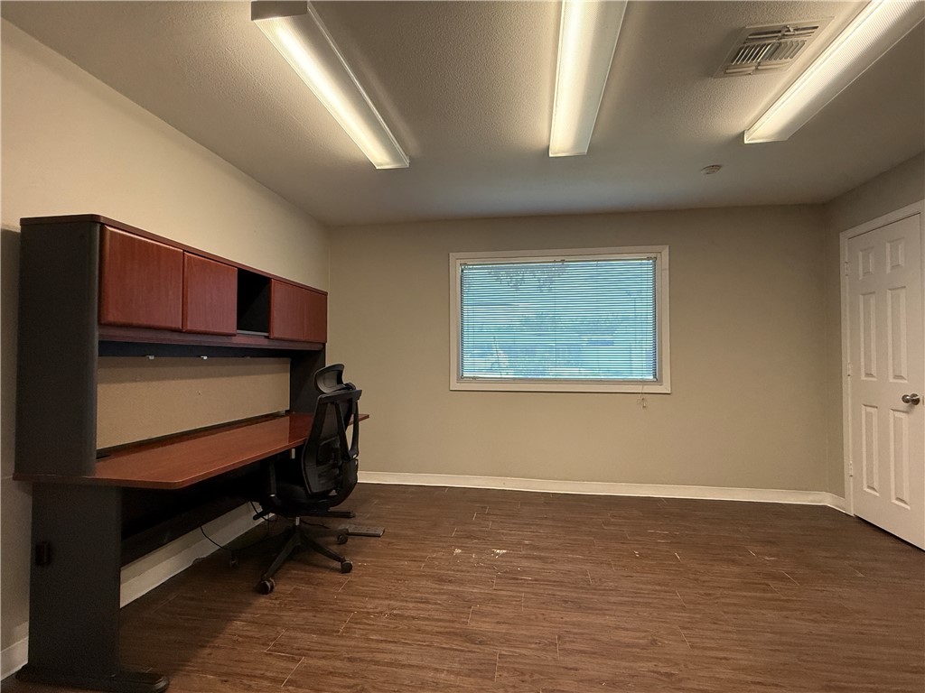 5705 Gollihar Property Photo 16