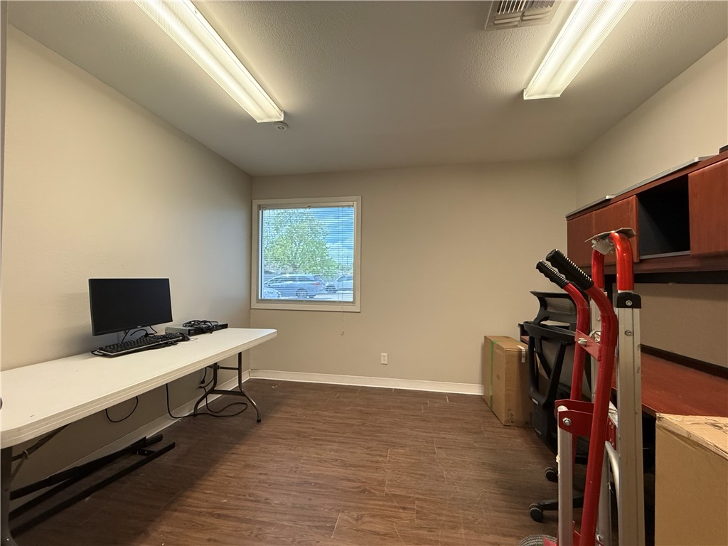 5705 Gollihar Property Photo 19
