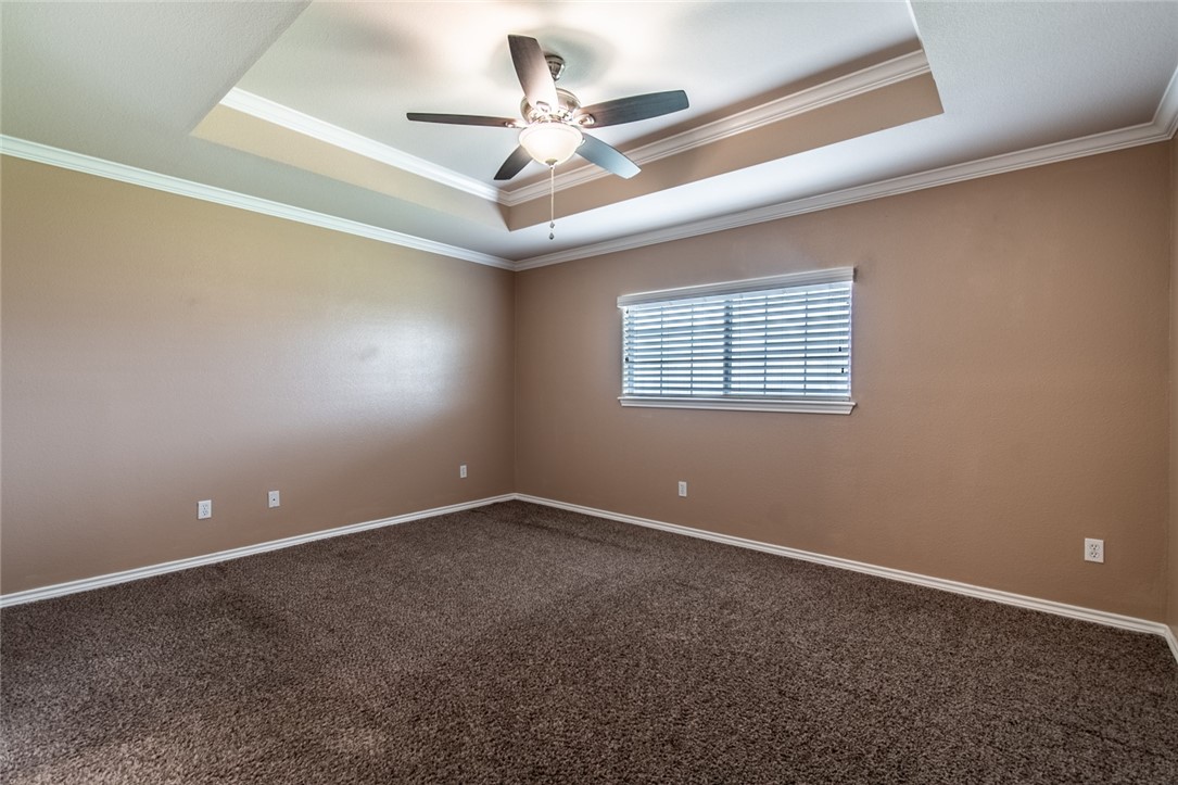 2410 Luzius Dr Property Photo 17