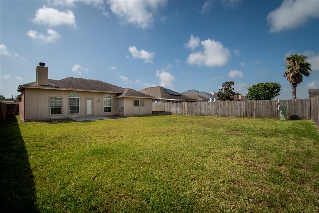2410 Luzius Dr Property Photo 24