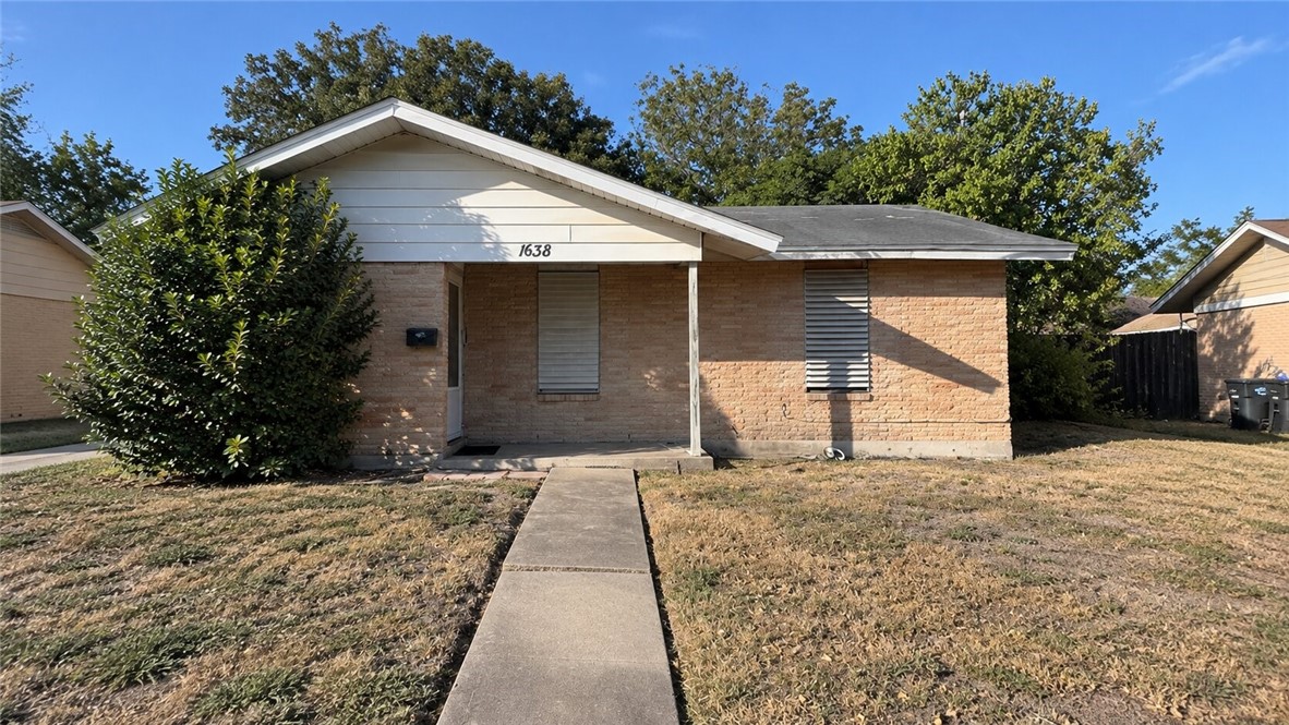 1638 Bois D Arc Pl Property Photo 1