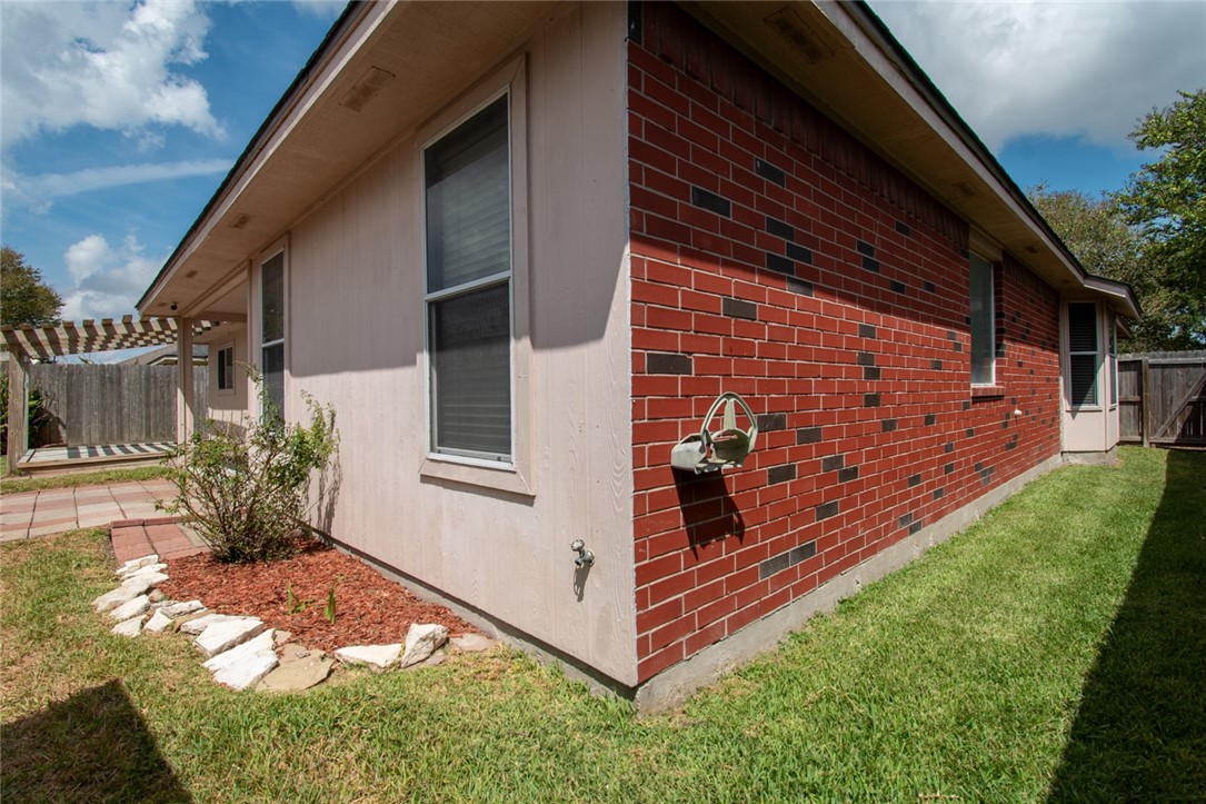 6325 Brianna Cir Property Photo 36