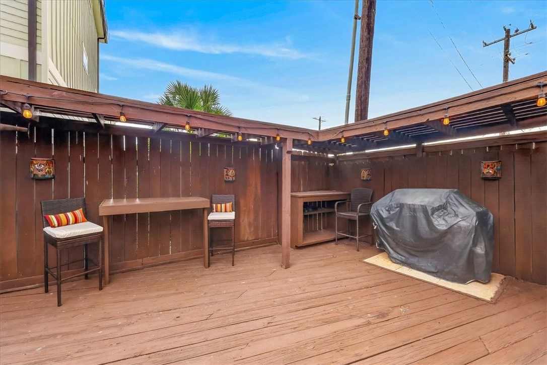 1625 S Station St Property Photo 10