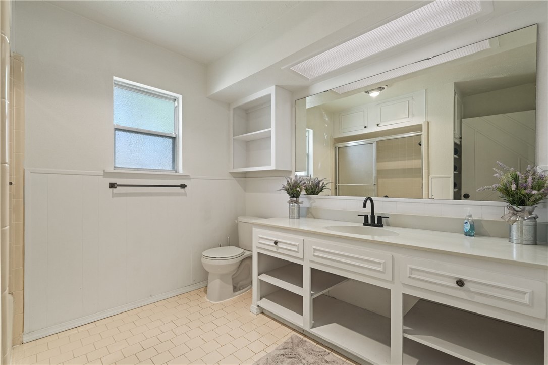 134 Seaview Property Photo 24