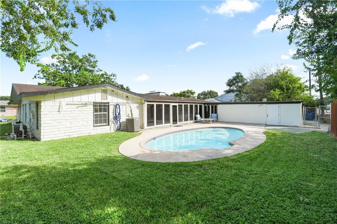 134 Seaview Property Photo 44