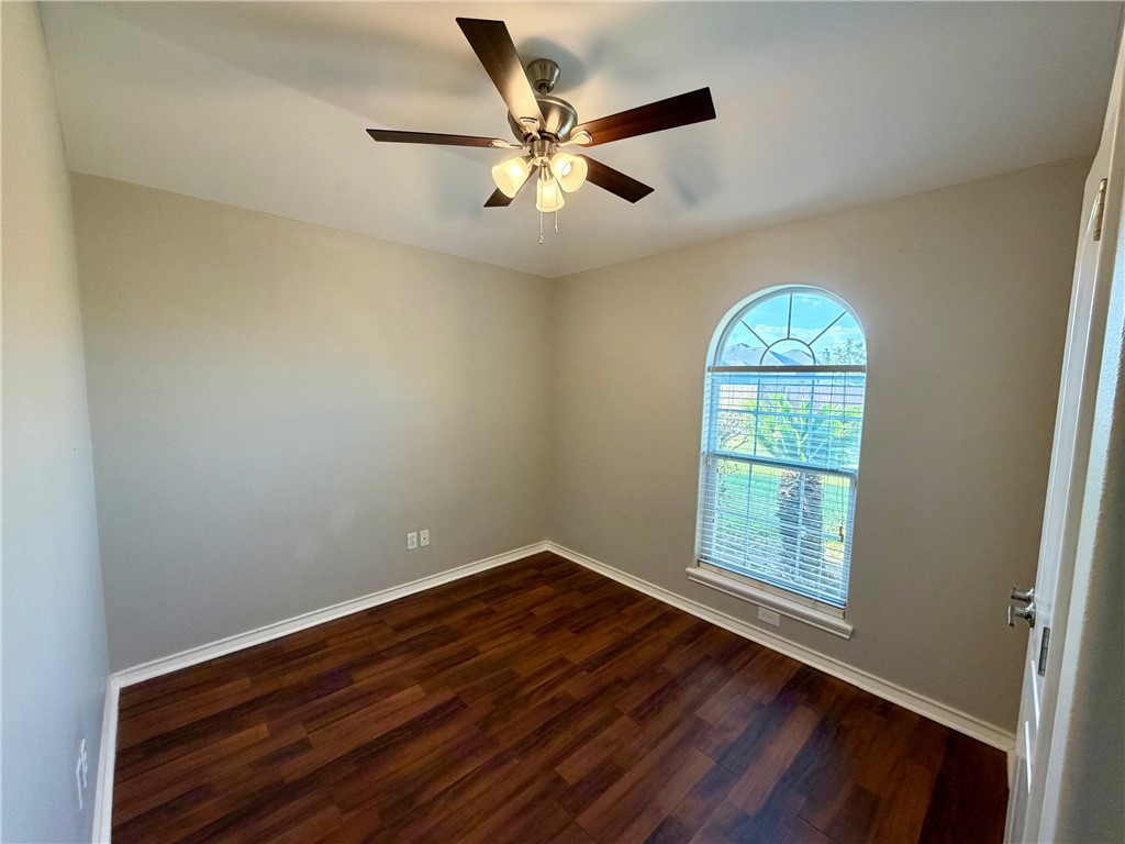 6622 Samba Dr Property Photo 4