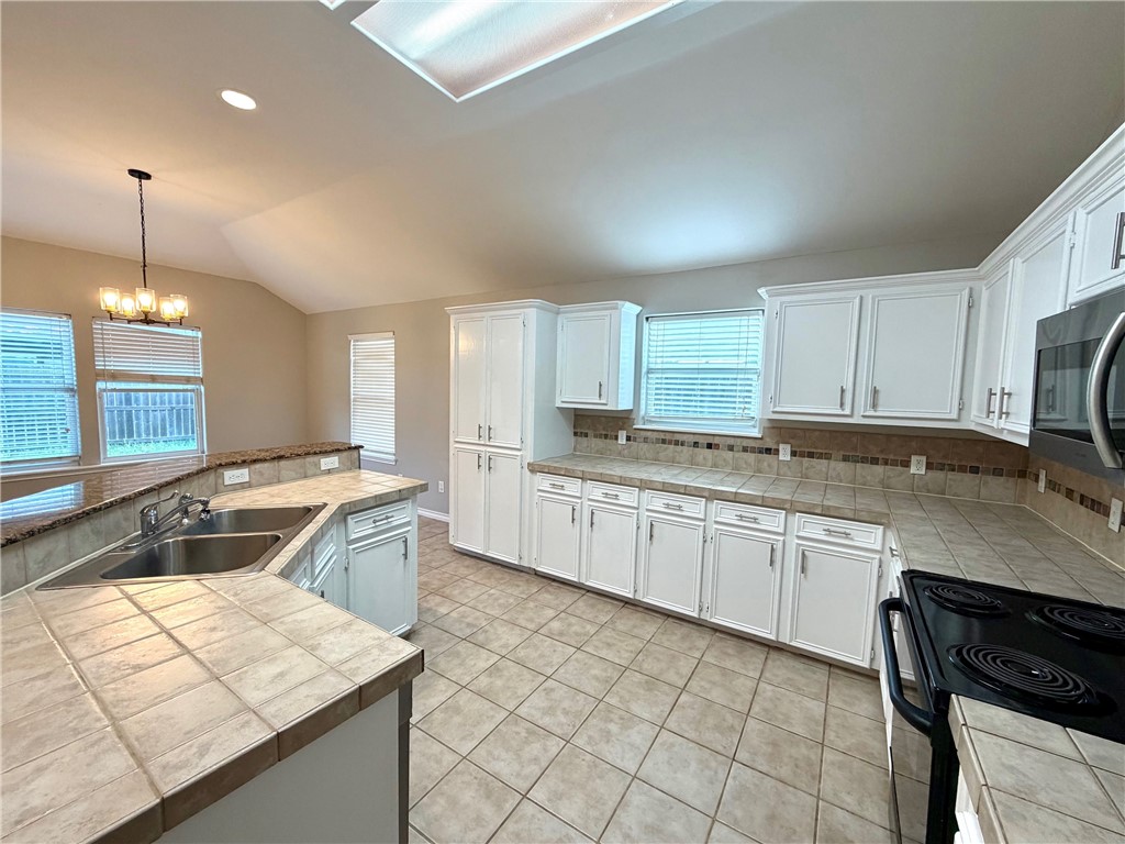 6622 Samba Dr Property Photo 11
