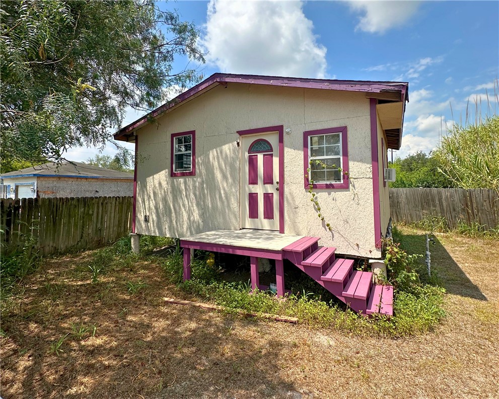 600 S Rachal St Property Photo 17