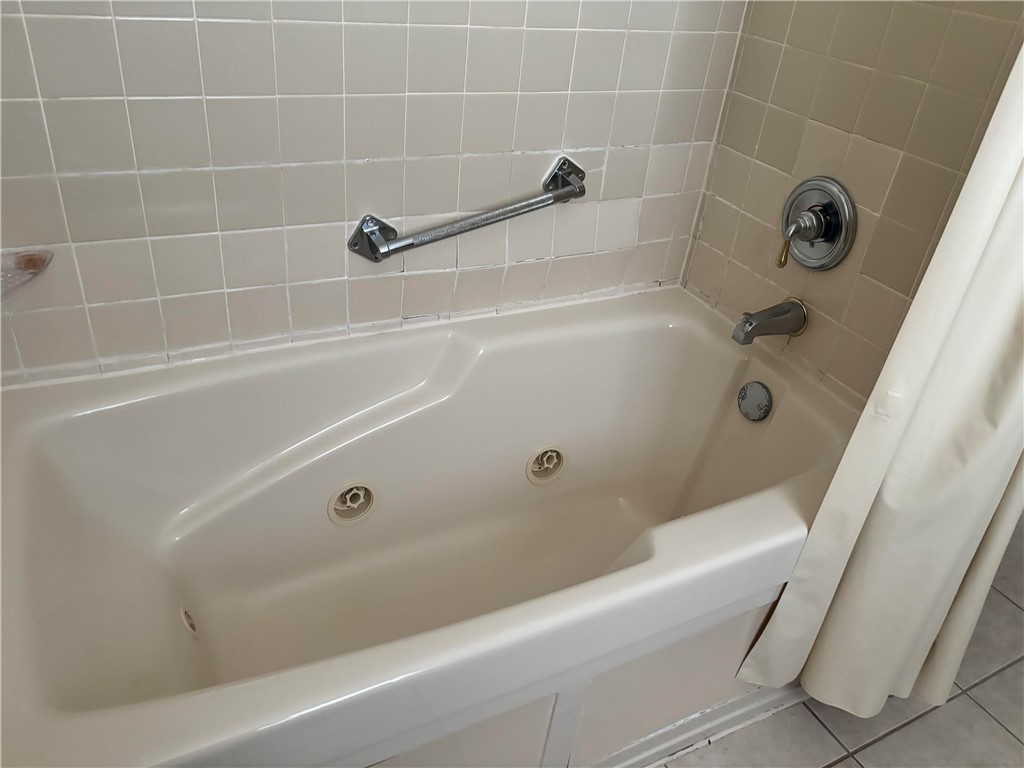 606 Collingswood Dr Property Photo 37