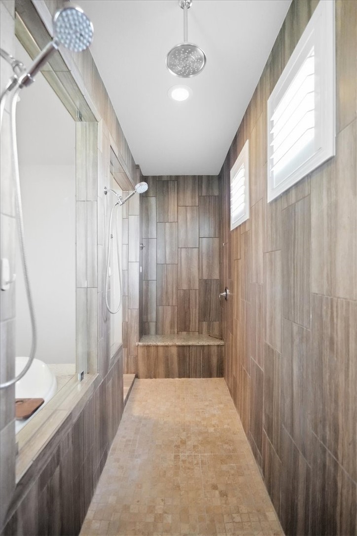 8039 Calgary Dr Property Photo 31