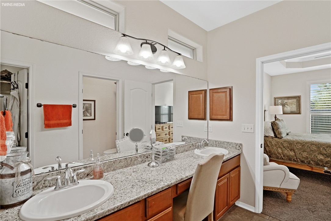 2513 Las Estrellas St Property Photo 20