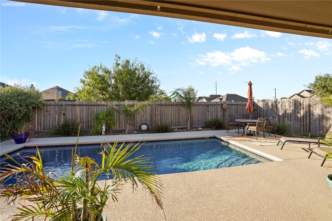 2513 Las Estrellas St Property Photo 25