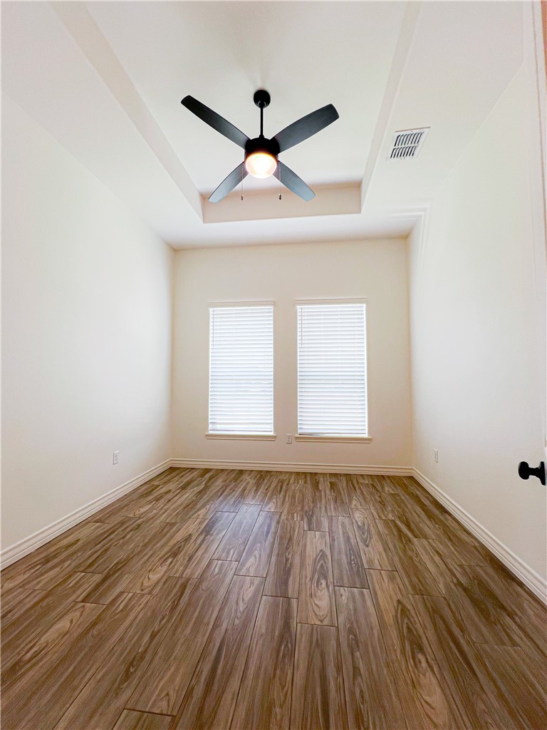 6026 Ventnor Pl Property Photo 18