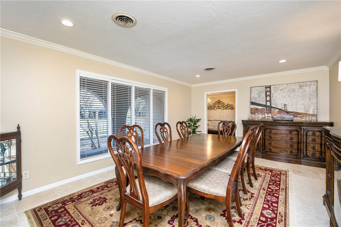 6321 Saint Andrews Dr Property Photo 5