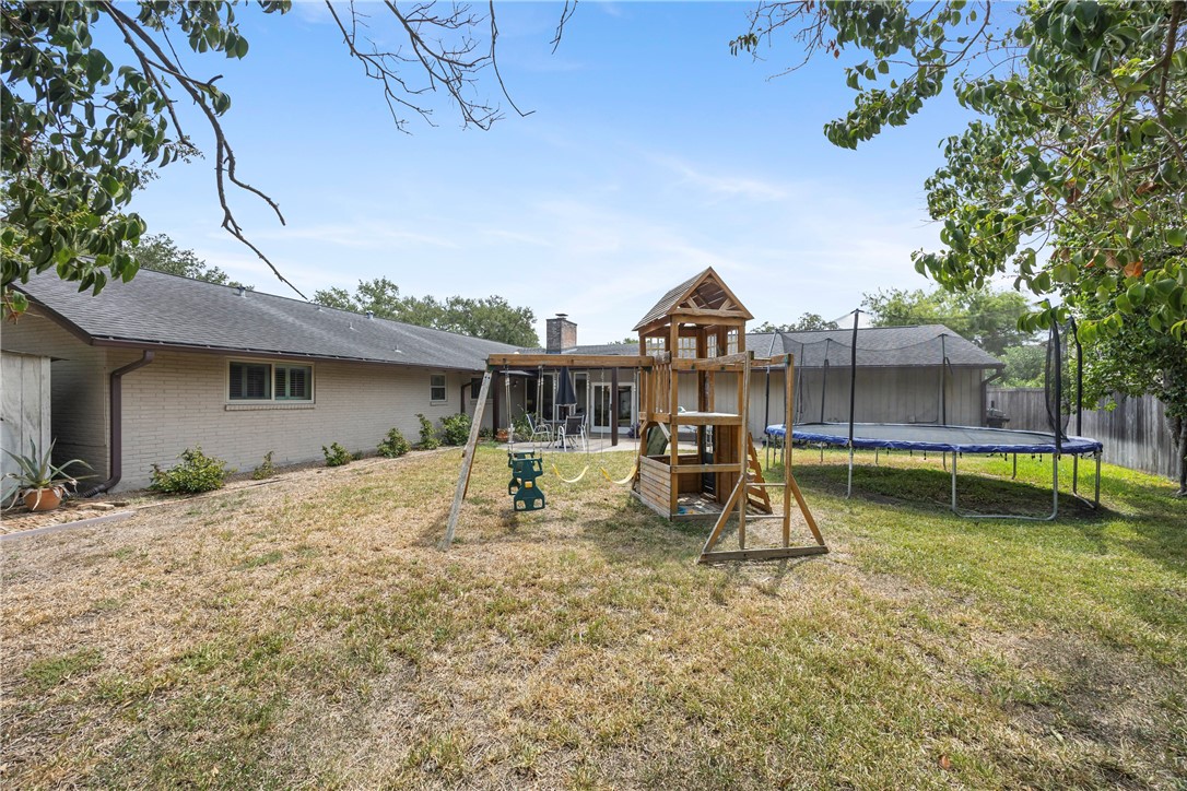 6321 Saint Andrews Dr Property Photo 41