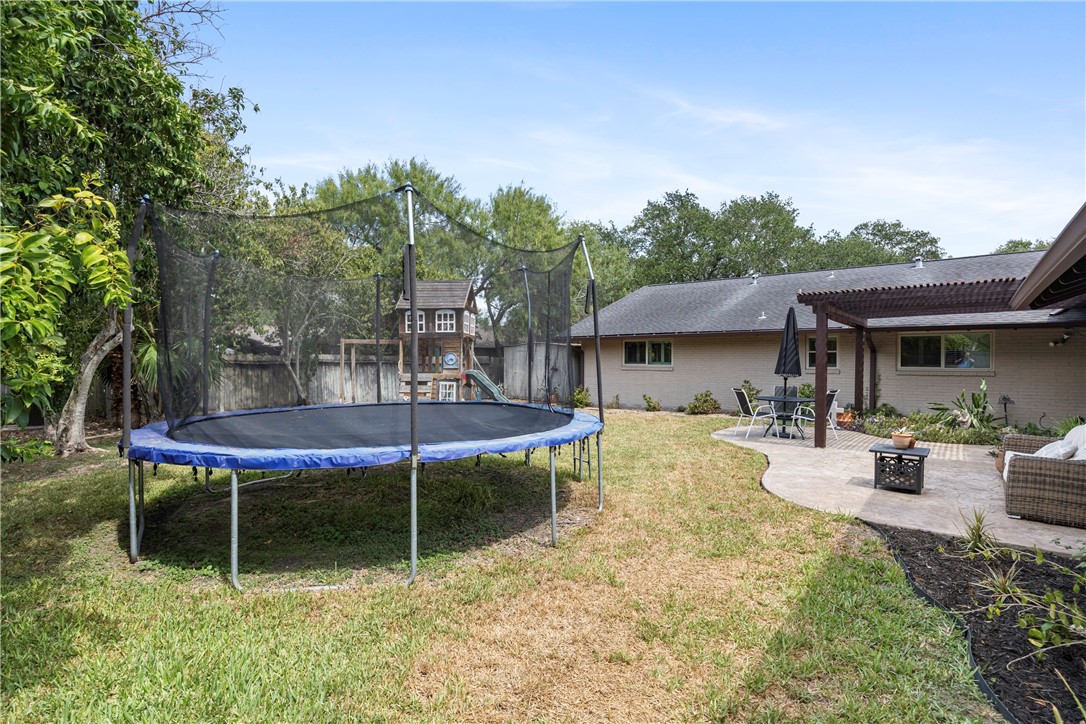 6321 Saint Andrews Dr Property Photo 42